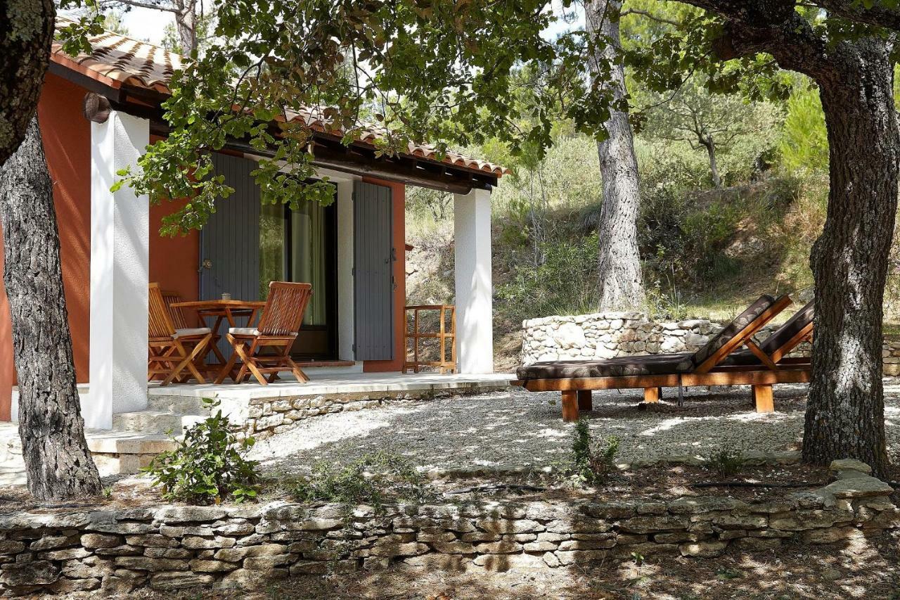 Le Jas De Joucas Hotel-Restaurant Екстериор снимка
